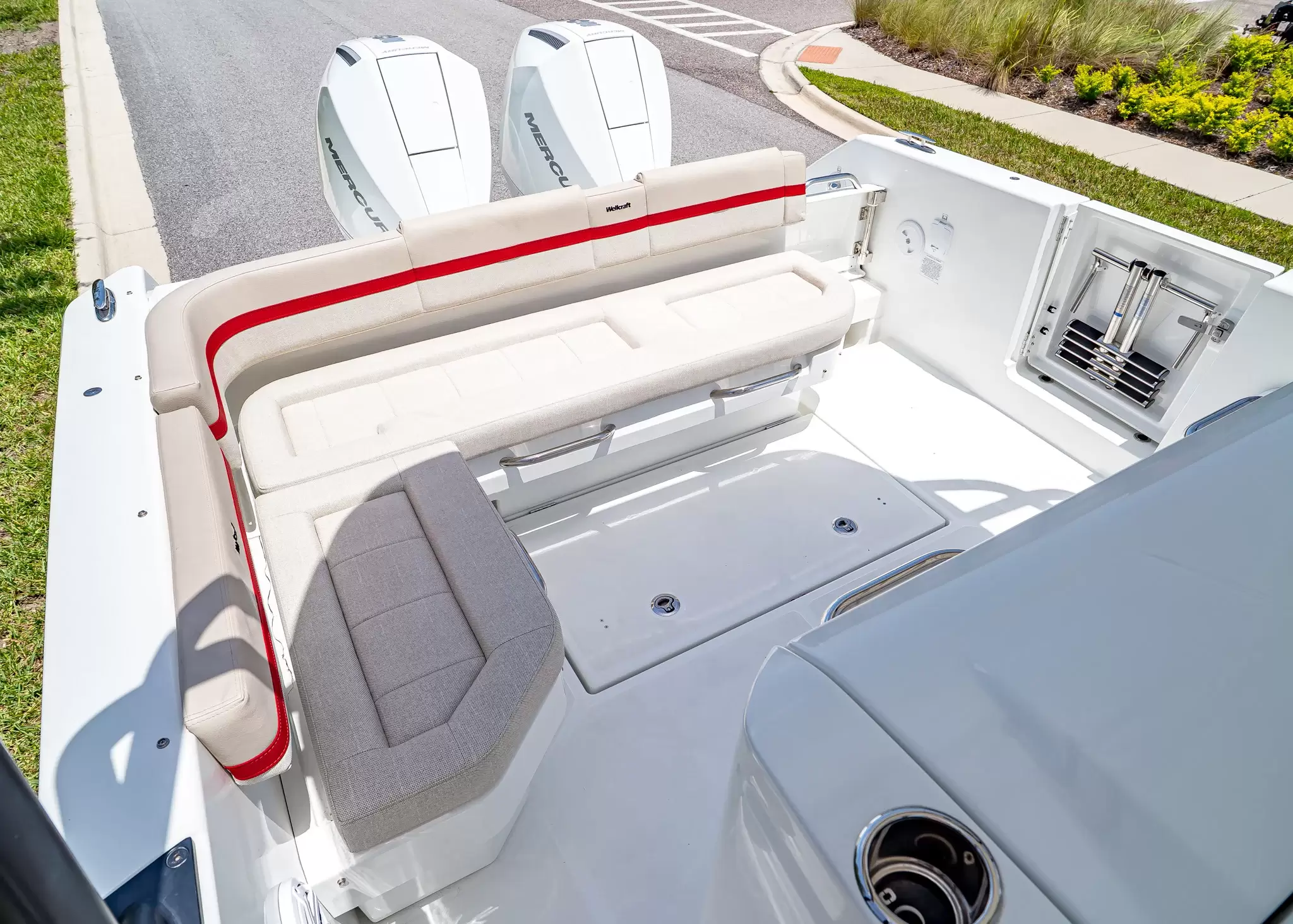 2027 Wellcraft 28 T-Top (WC-0005) photo 8