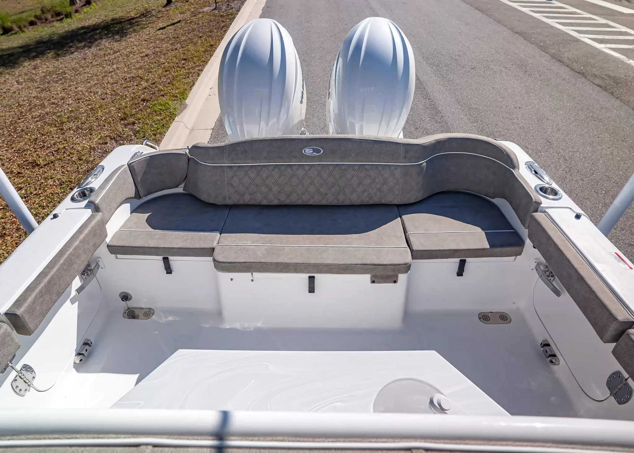 2027 Sea Hunt Ultra 265 SE (SH501) photo 6