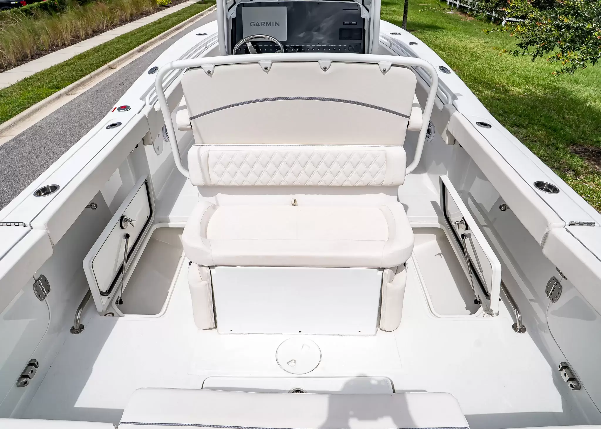 2027 Sea Hunt Ultra 265 SL (SH536) photo 7