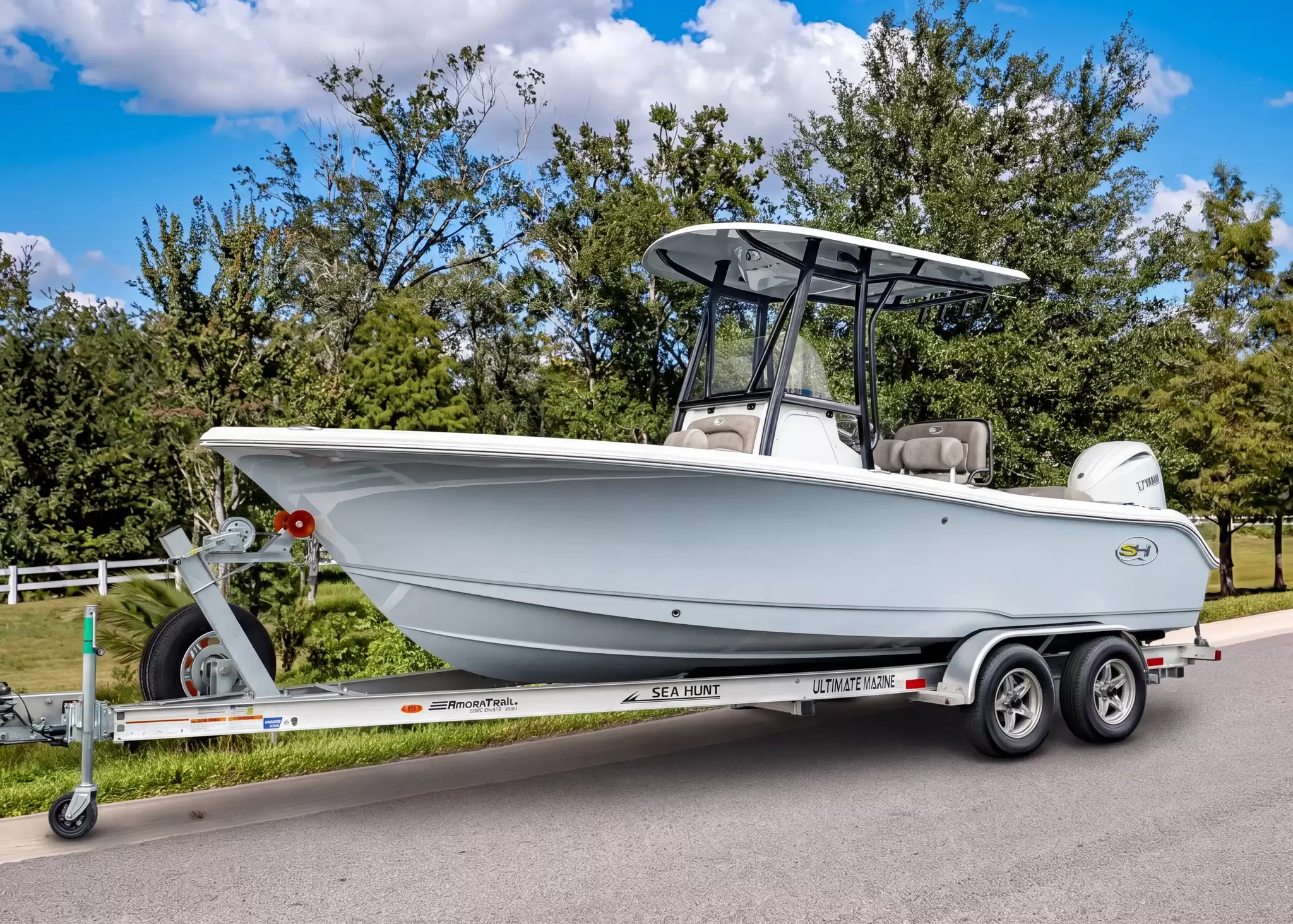 2027 Sea Hunt Ultra 219 (SH515) SILVER GRAY