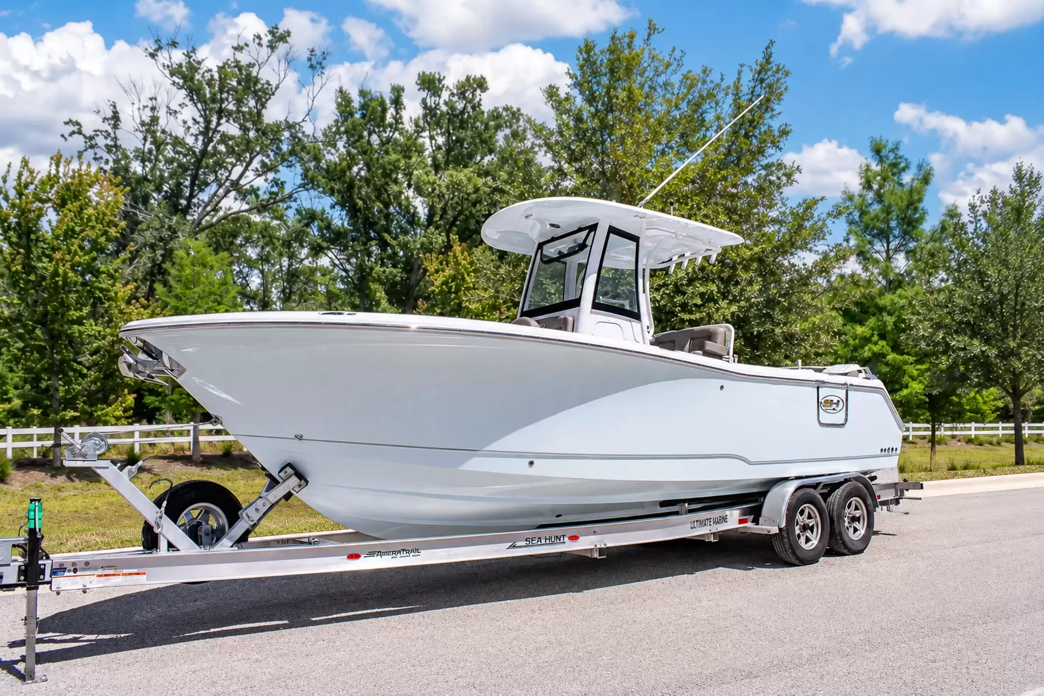 2027 Sea Hunt Ultra 265 SE (SH543) ICE BLUE