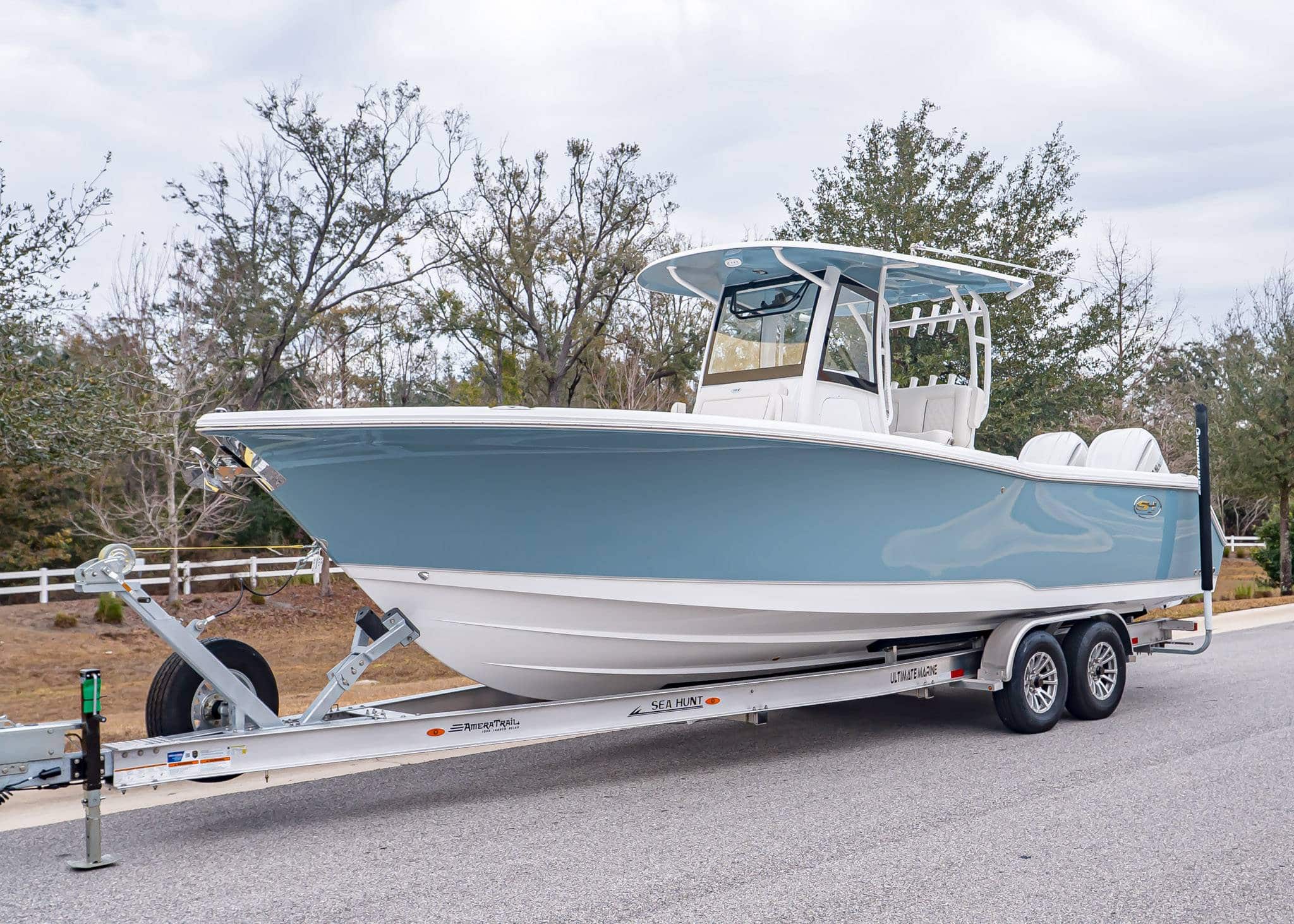 2026 Sea Hunt Gamefish 28 CB (SH405)
