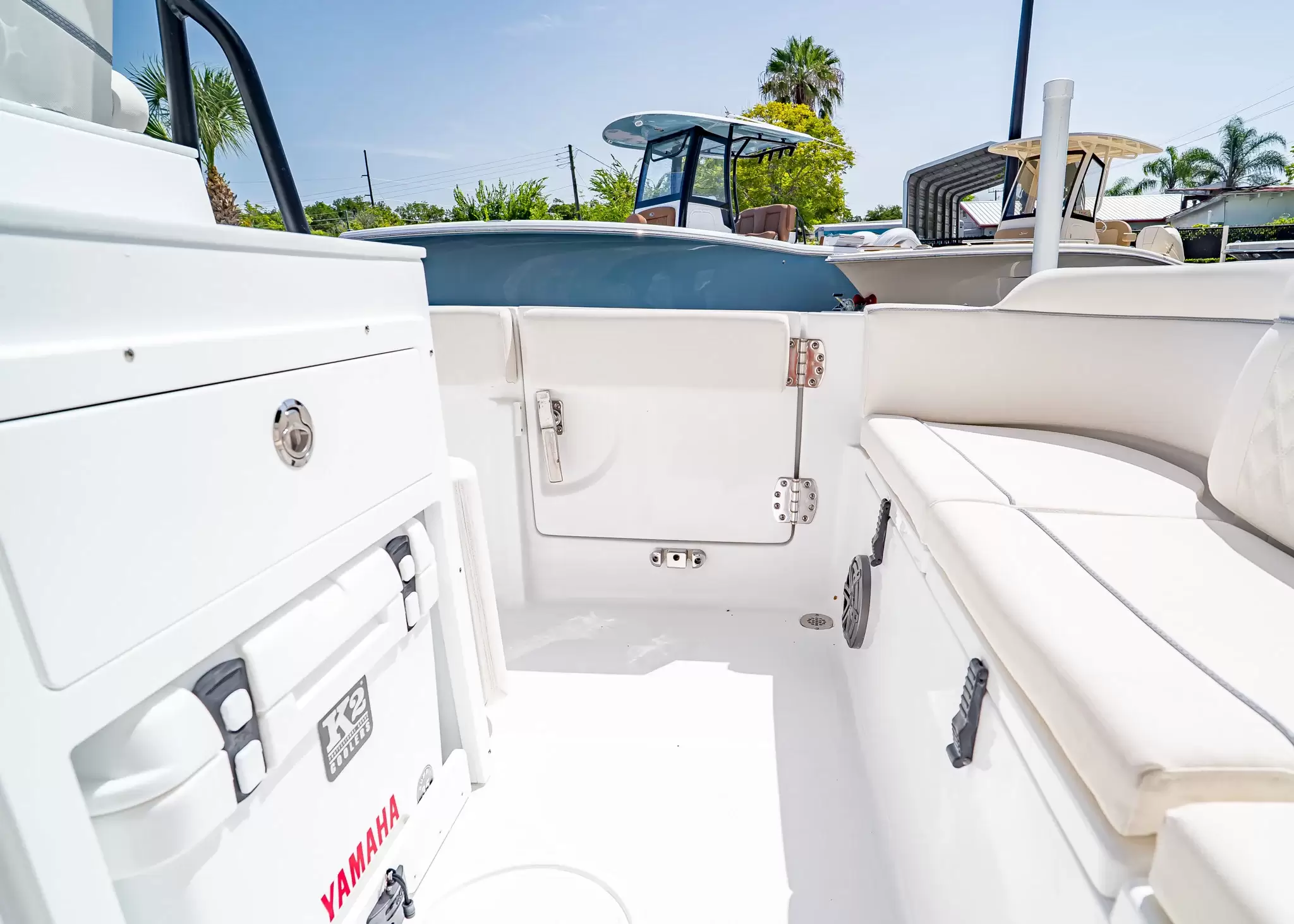 2027 Sea Hunt Ultra 239 SE (SH483) photo 10