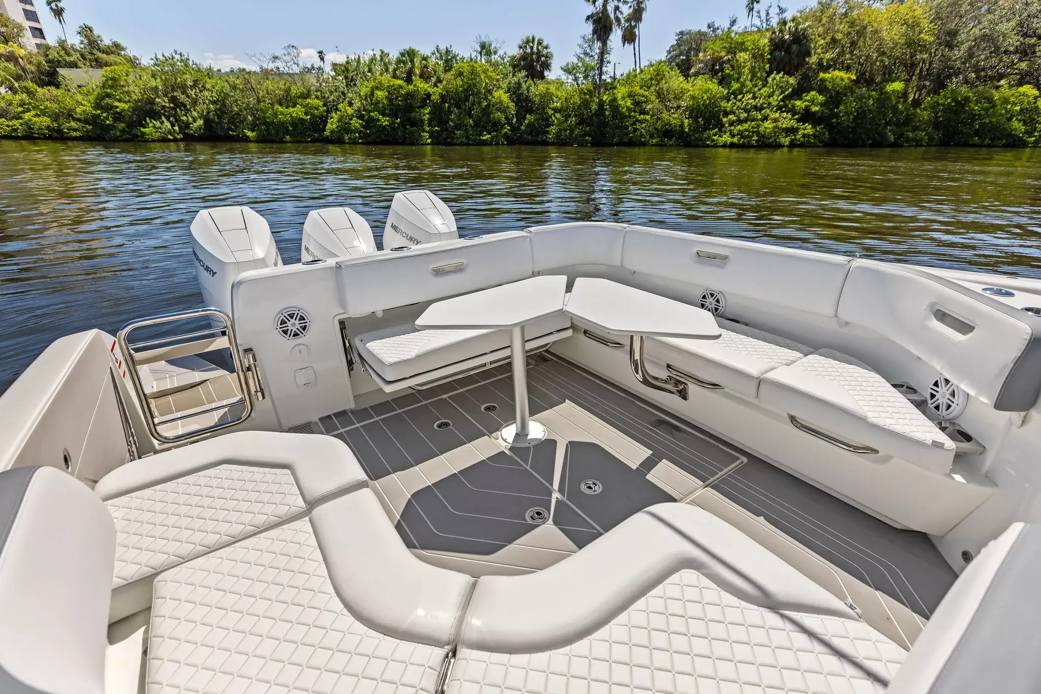 2025 Wellcraft 38 T-Top (WC-UM38) photo 13